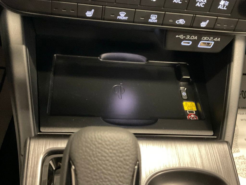 New 2026 Subaru Outback Premium image 19