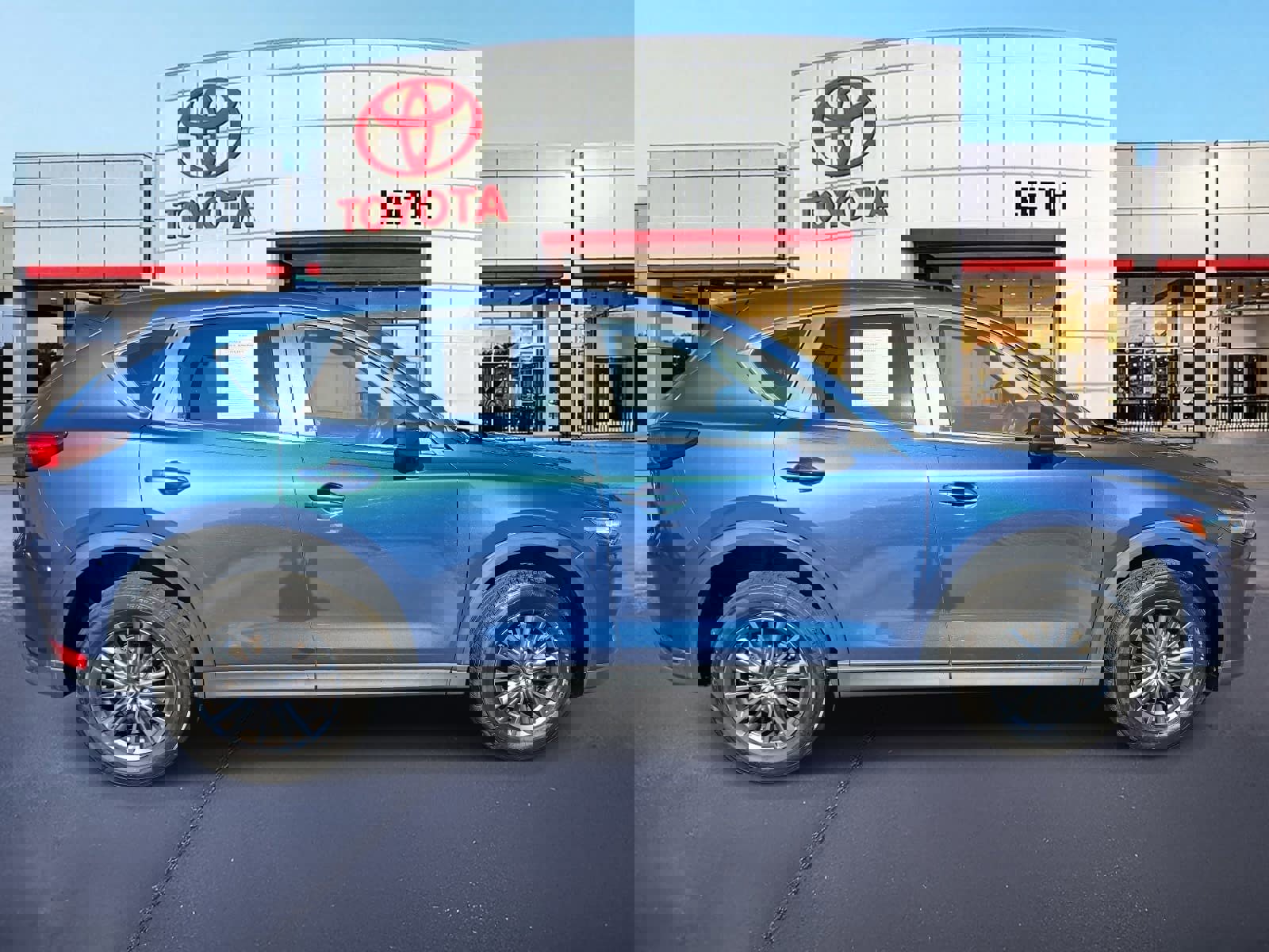 Used 2019 MAZDA CX-5 Sport w/ I-ACTIVSENSE Package image 8