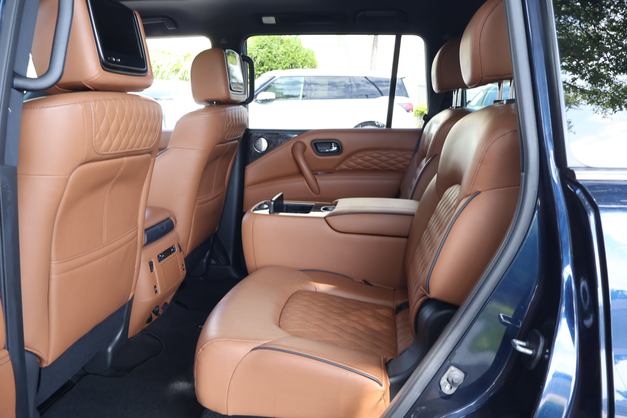 Certified 2022 INFINITI QX80 Sensory w/ Cargo Package RWD image 19