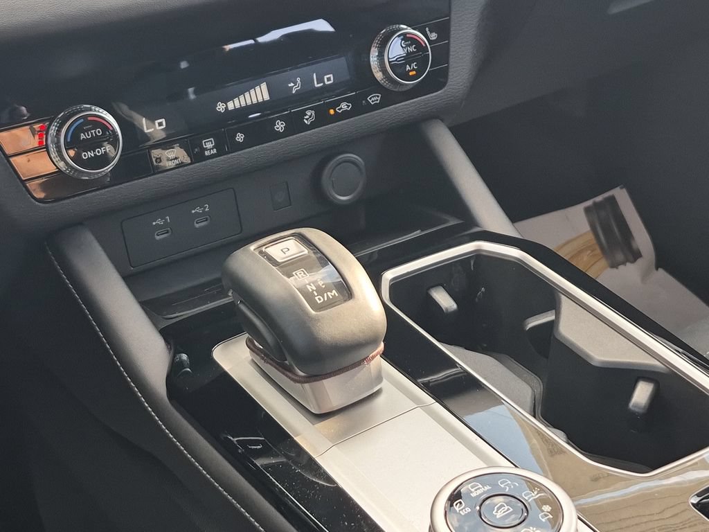 Used 2025 Mitsubishi Outlander SE AWD/4WD image 56