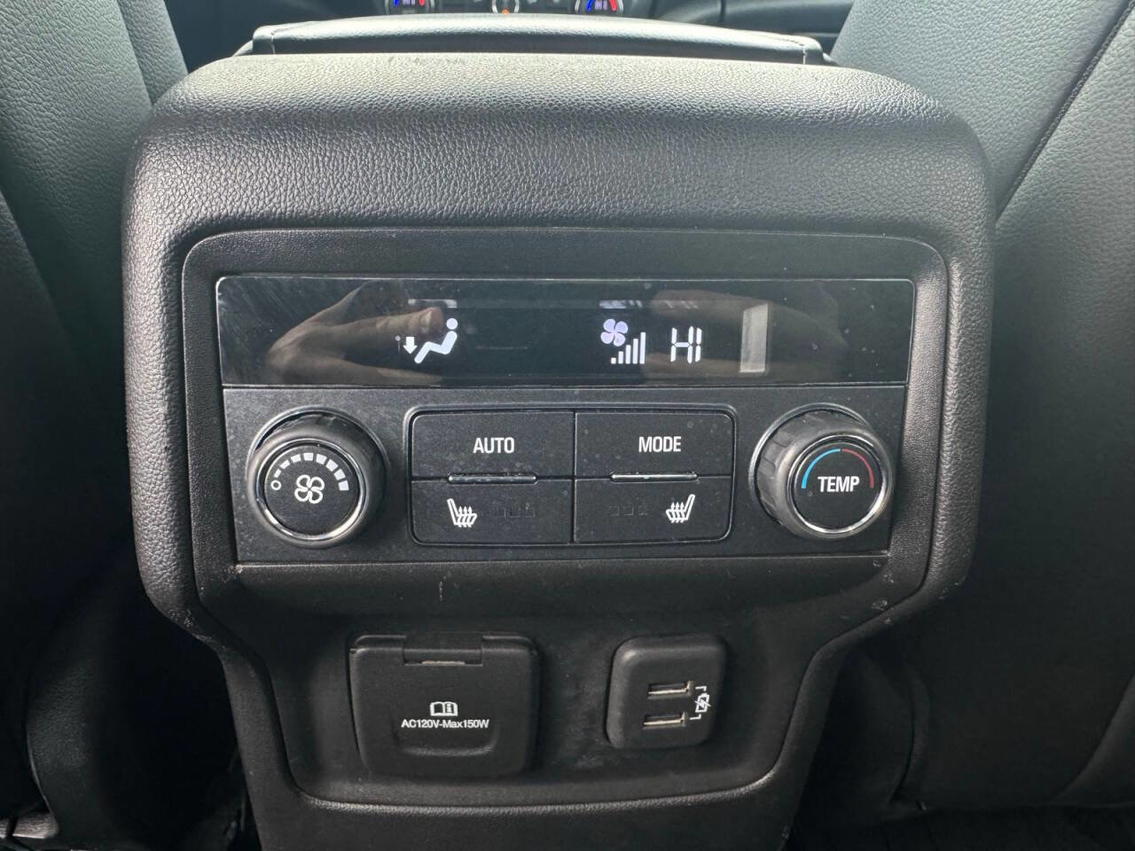 Used 2018 GMC Acadia Denali image 33