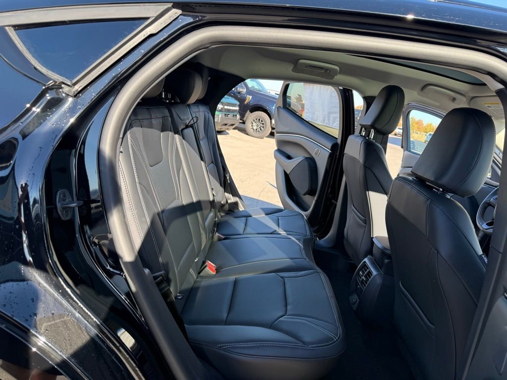 New 2025 Ford Mustang Mach-E Premium image 20