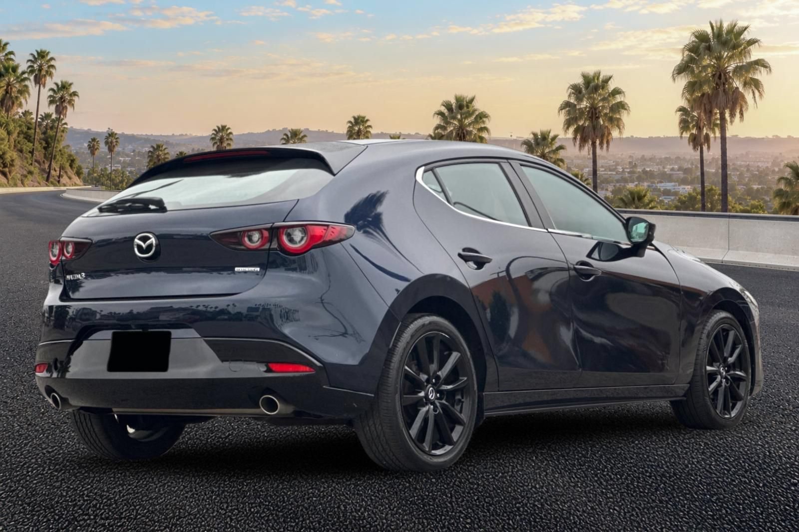 Used 2024 MAZDA MAZDA3 s FWD image 4