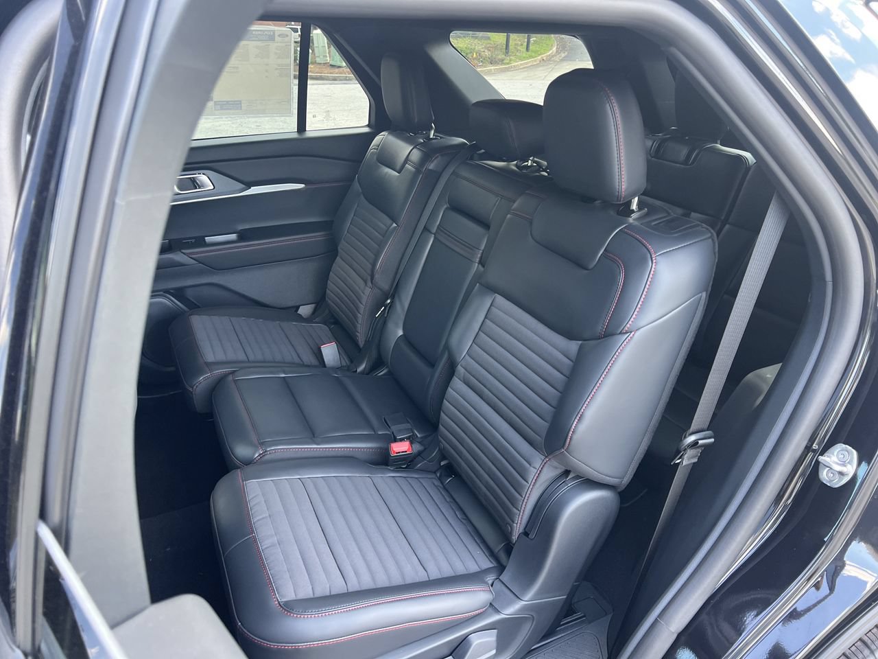 New 2026 Ford Explorer ST-Line AWD/4WD image 16