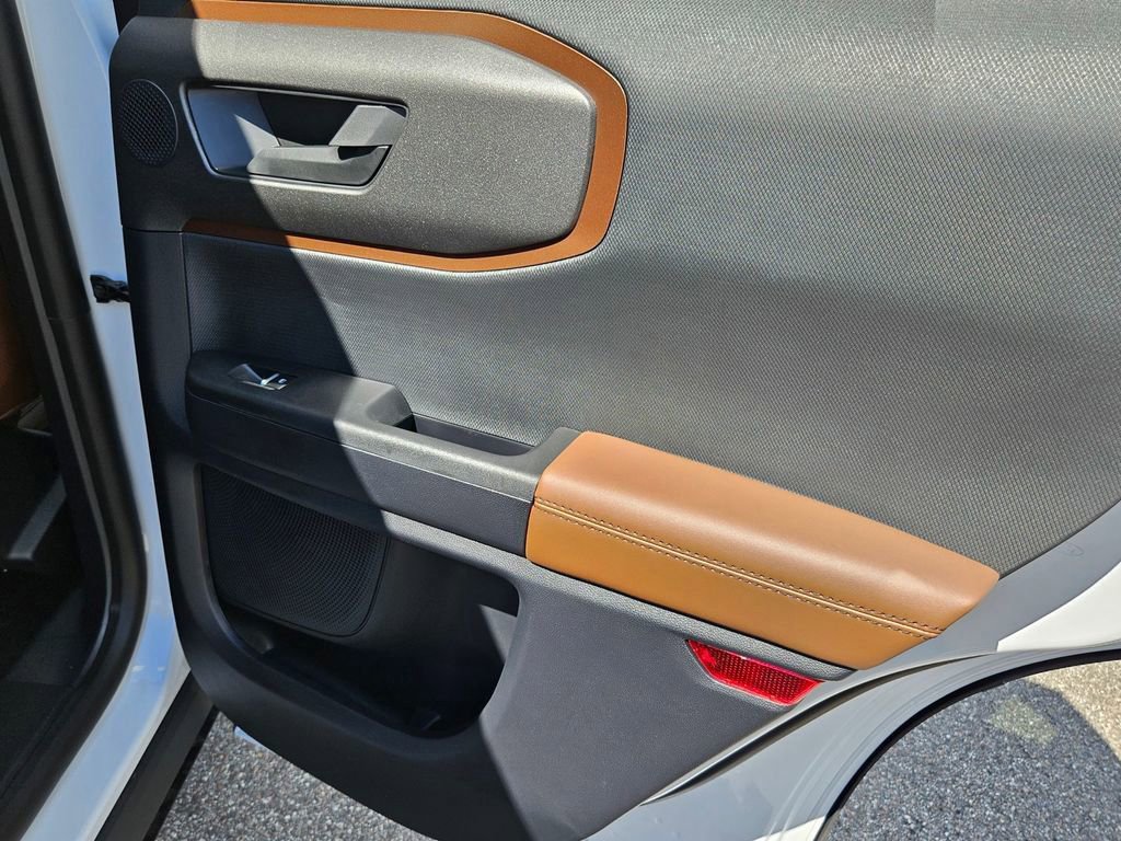 New 2025 Ford Bronco Sport Outer Banks w/ Sasquatch Outer Banks Package AWD/4WD image 34