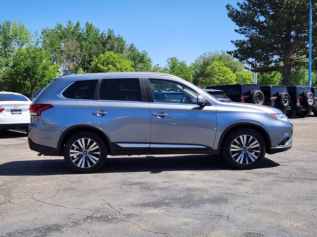 Used 2020 Mitsubishi Outlander SEL AWD/4WD image 2
