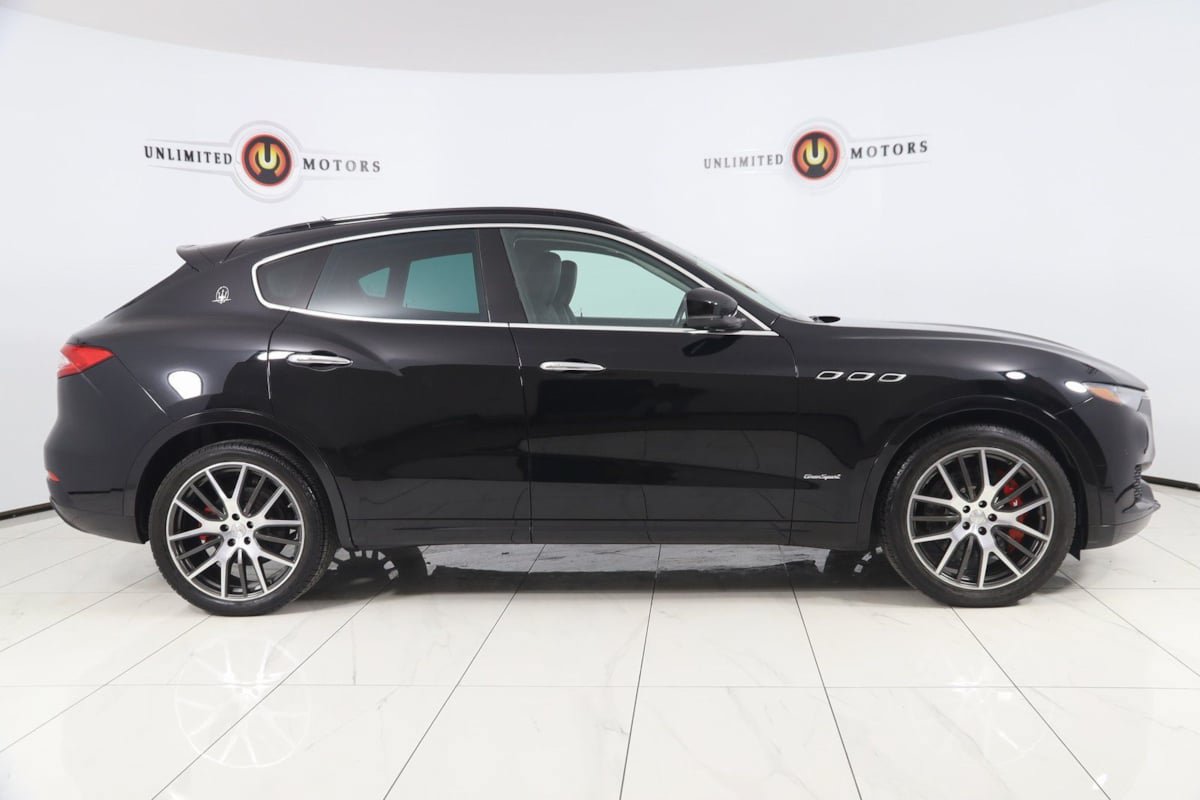Used 2018 Maserati Levante S GranSport AWD/4WD image 2