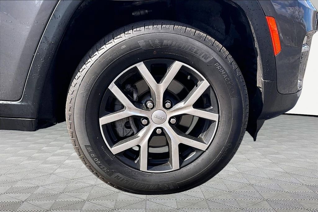 Used 2024 Jeep Grand Cherokee Limited image 34