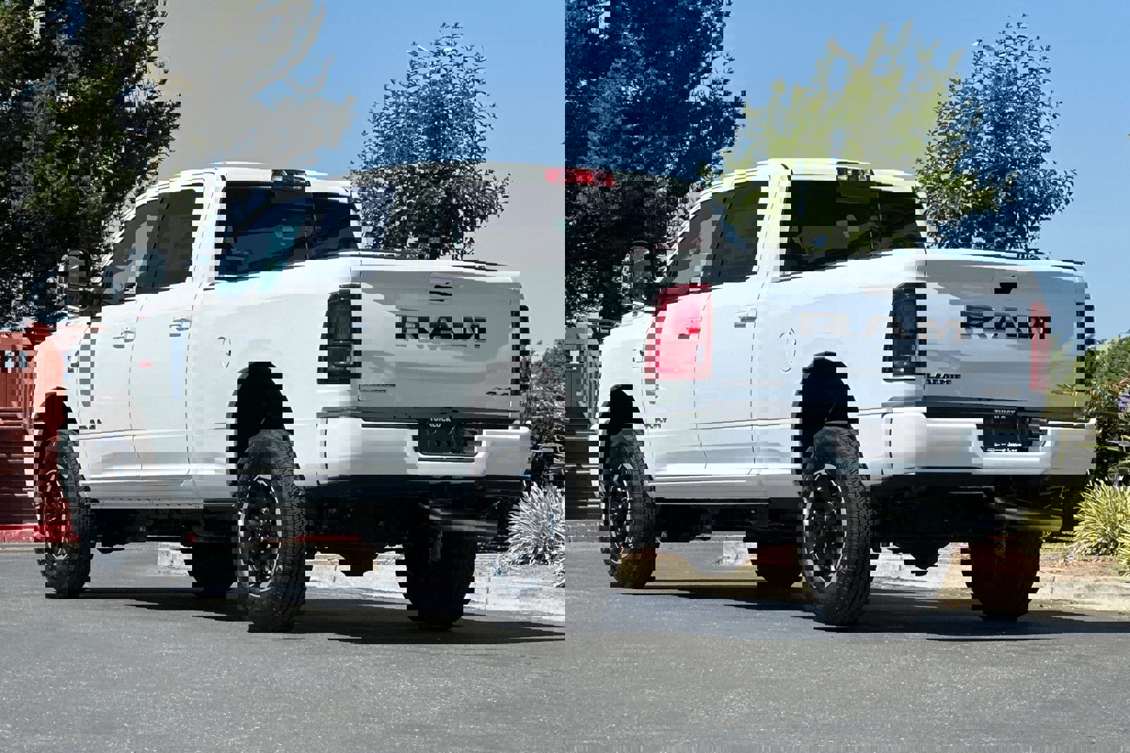 New 2025 RAM 2500 Laramie image 6