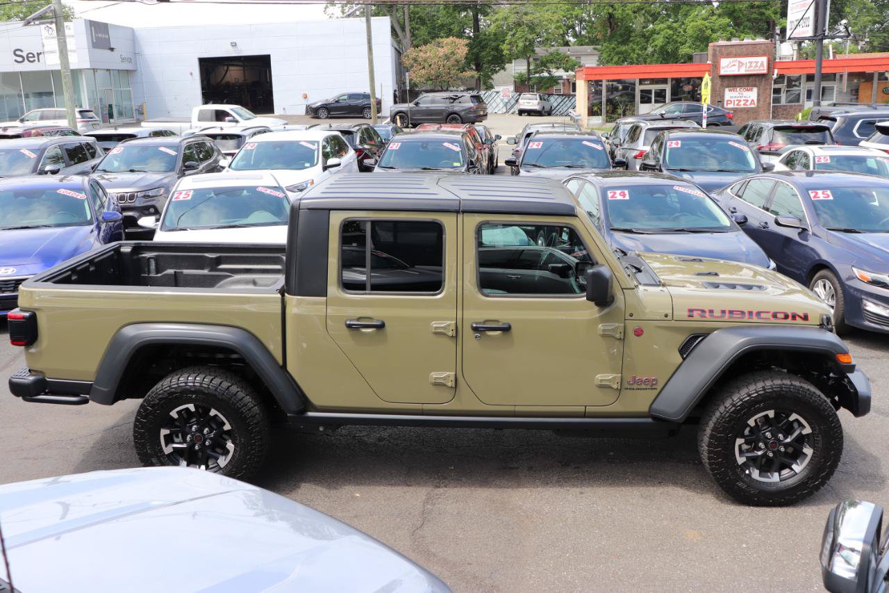 Used 2026 Jeep Gladiator Rubicon AWD/4WD image 6