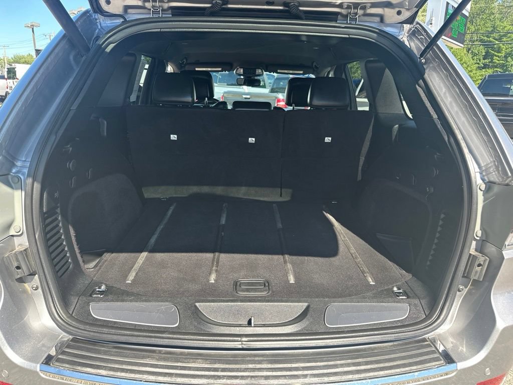 Used 2017 Jeep Grand Cherokee Limited AWD/4WD image 29