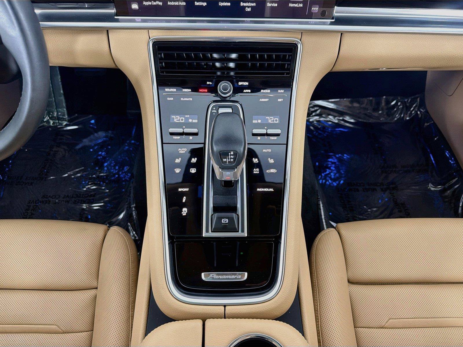 Certified 2022 Porsche Panamera 4 AWD/4WD image 21