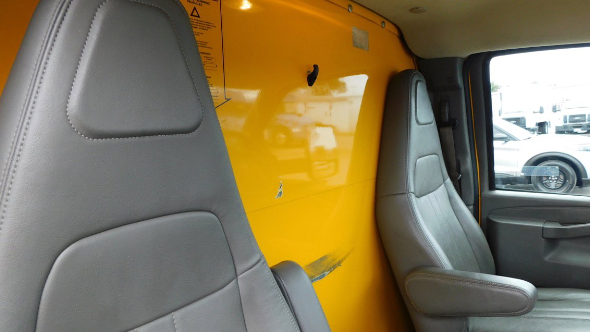 Used 2021 GMC Savana 3500 Extended w/ Power Convenience Package image 23