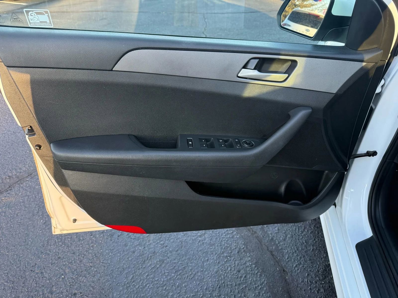 Used 2019 Hyundai Sonata SE FWD image 12