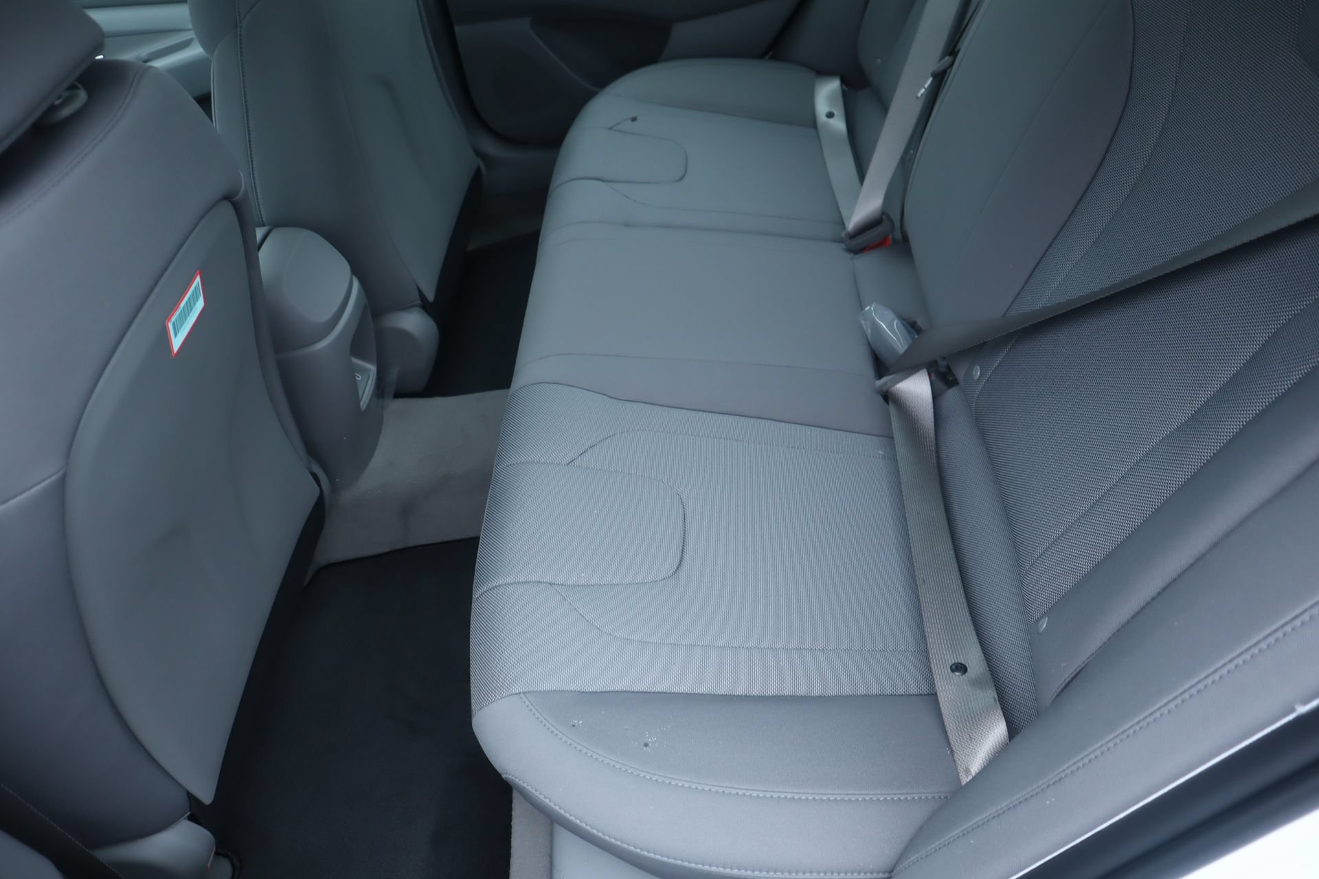 New 2026 Hyundai Elantra SE FWD image 17