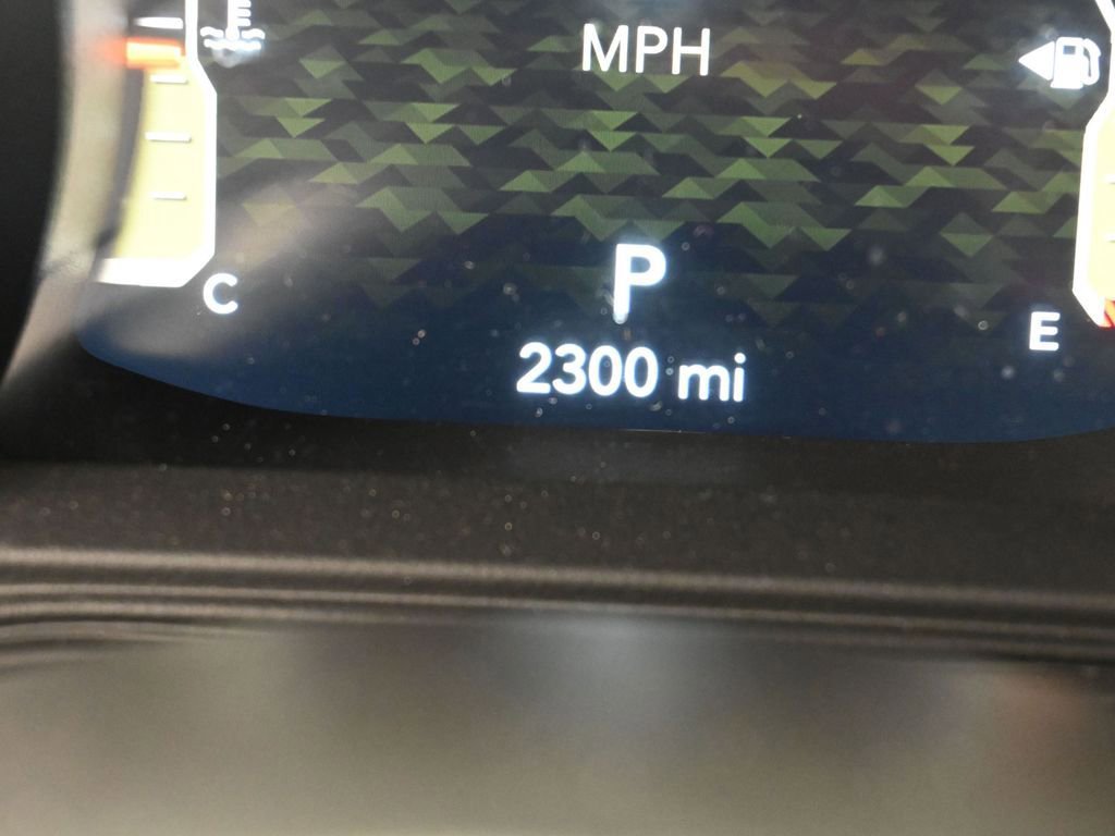 Used 2024 Jeep Gladiator Sport w/ Premium Package image 33