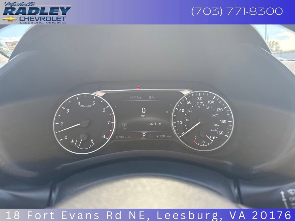 Used 2024 Nissan Sentra SR w/ SR Premium Package image 18