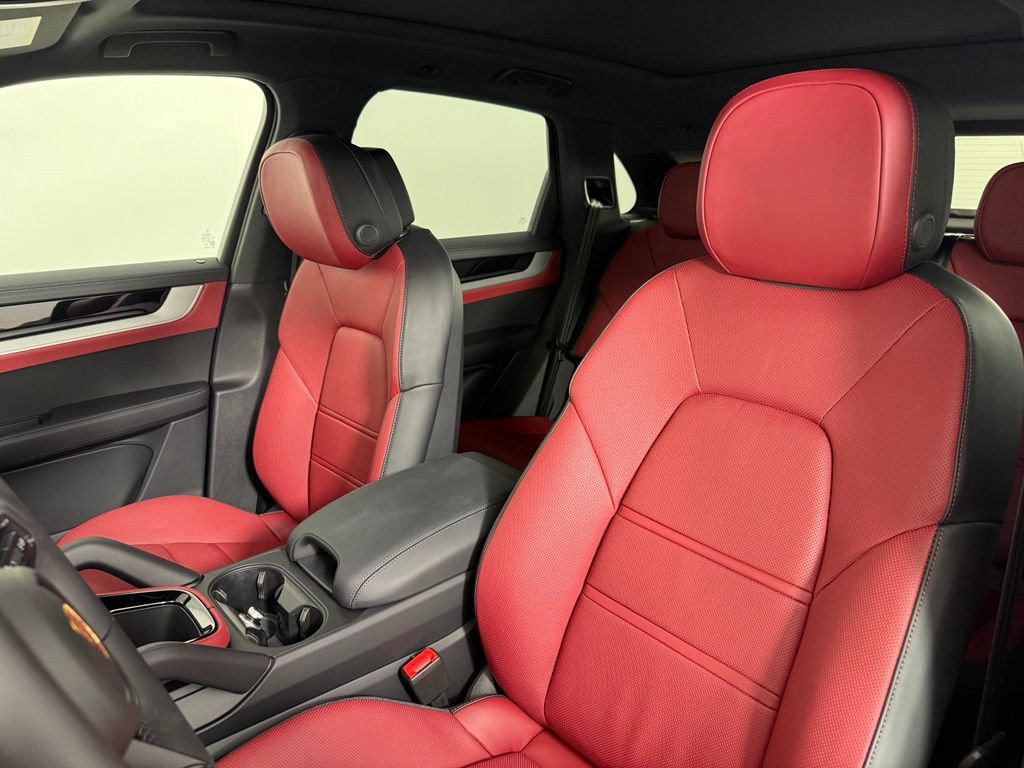 New 2026 Porsche Cayenne AWD/4WD image 5