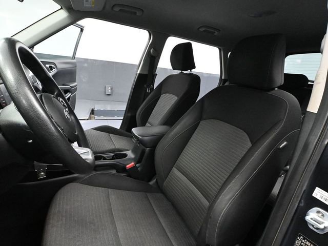 Used 2020 Kia Soul S FWD image 21