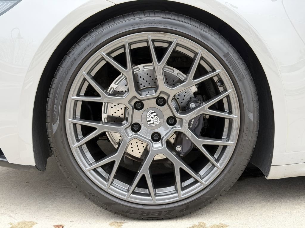 Used 2023 Porsche 911 Carrera T image 19