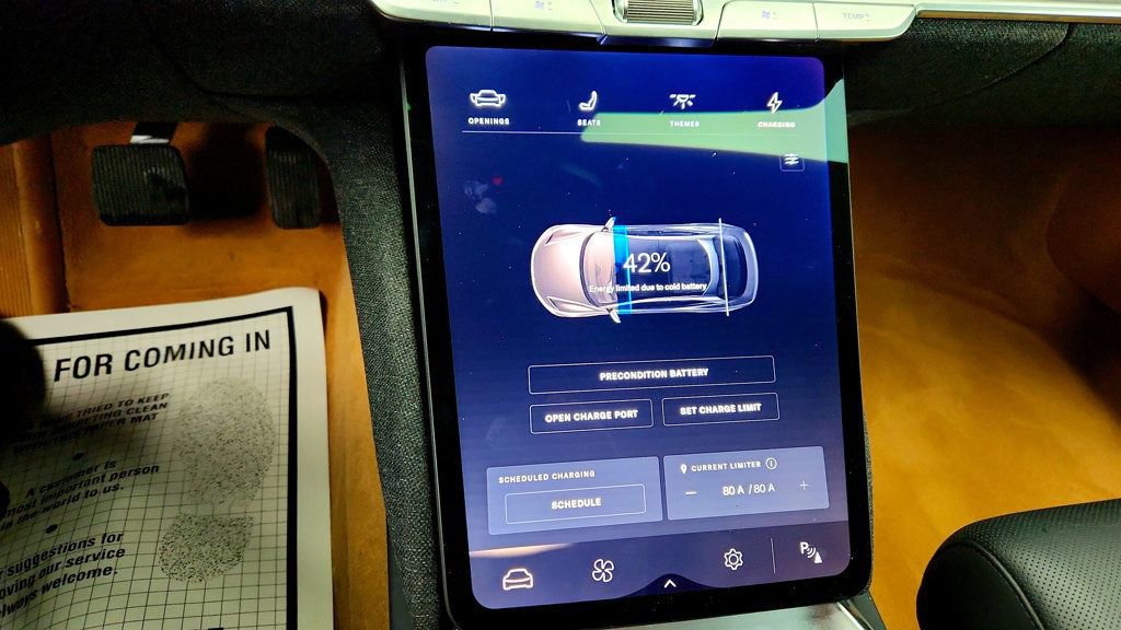 Used 2024 Lucid Air Touring image 17