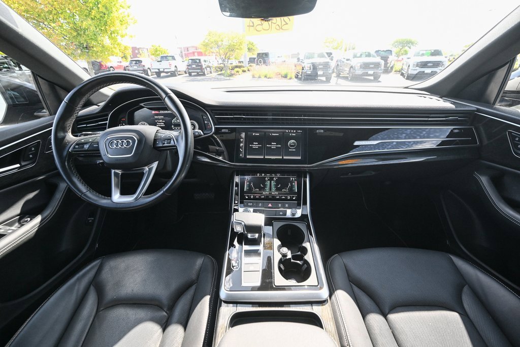 Used 2022 Audi Q8 Premium Plus image 31