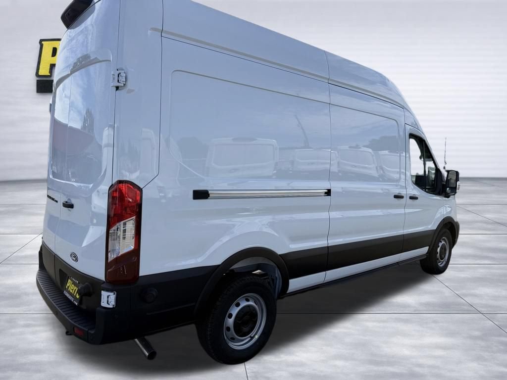 New 2026 Ford Transit 250 148 High Roof w/ Load Area Protection Package RWD image 5