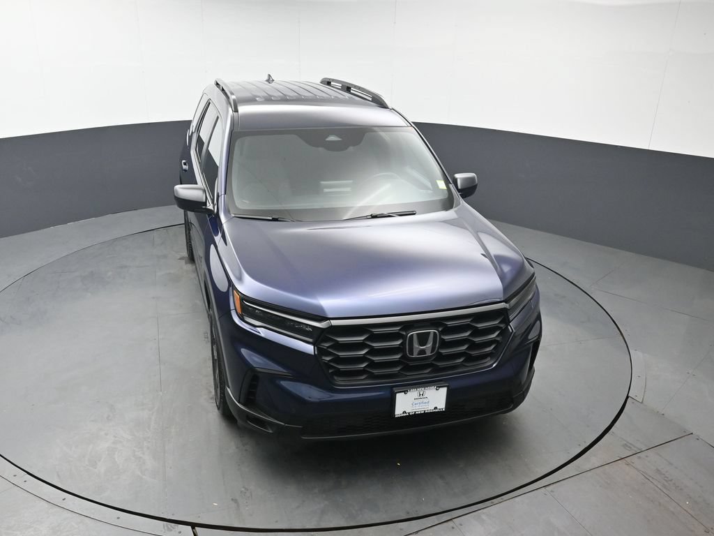 Used 2025 Honda Pilot Sport image 44