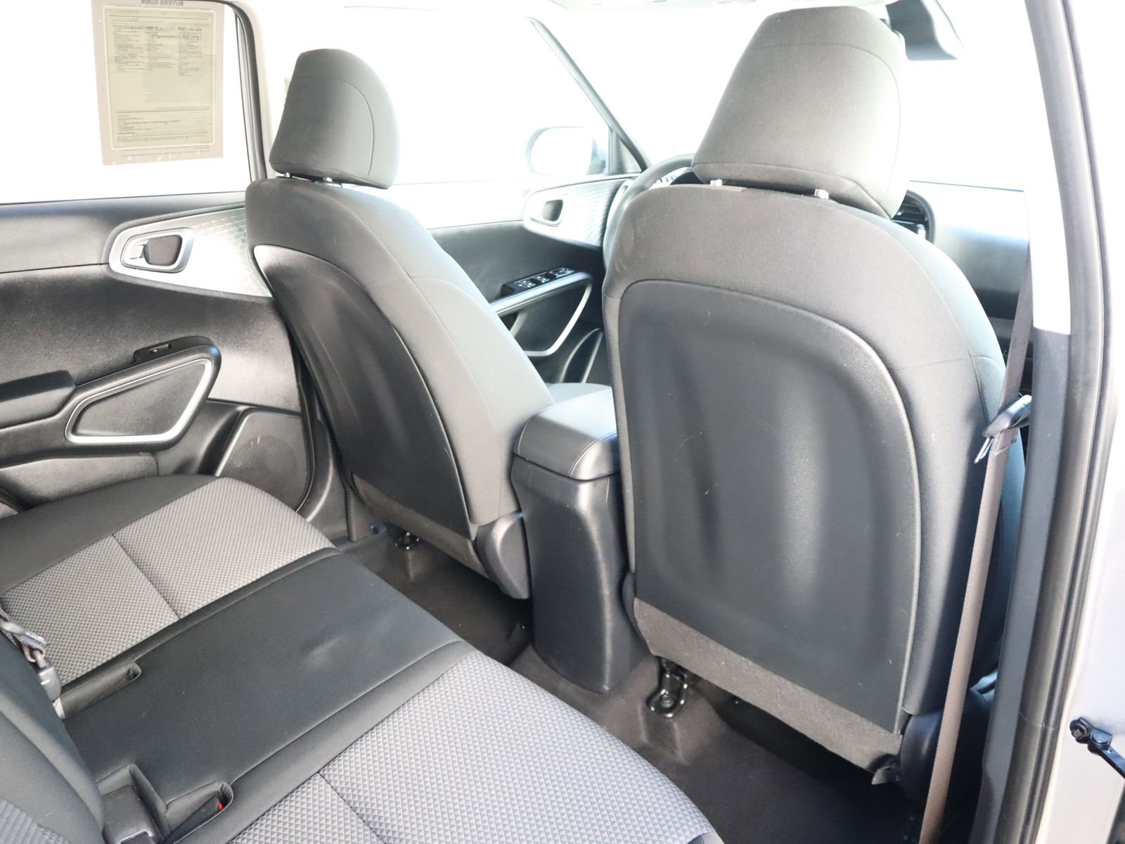 Used 2023 Kia Soul LX w/ Option Group 015 FWD image 48