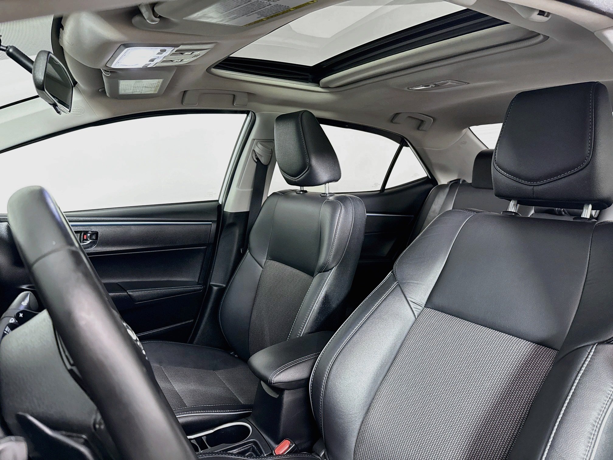 Used 2016 Toyota Corolla S FWD image 21