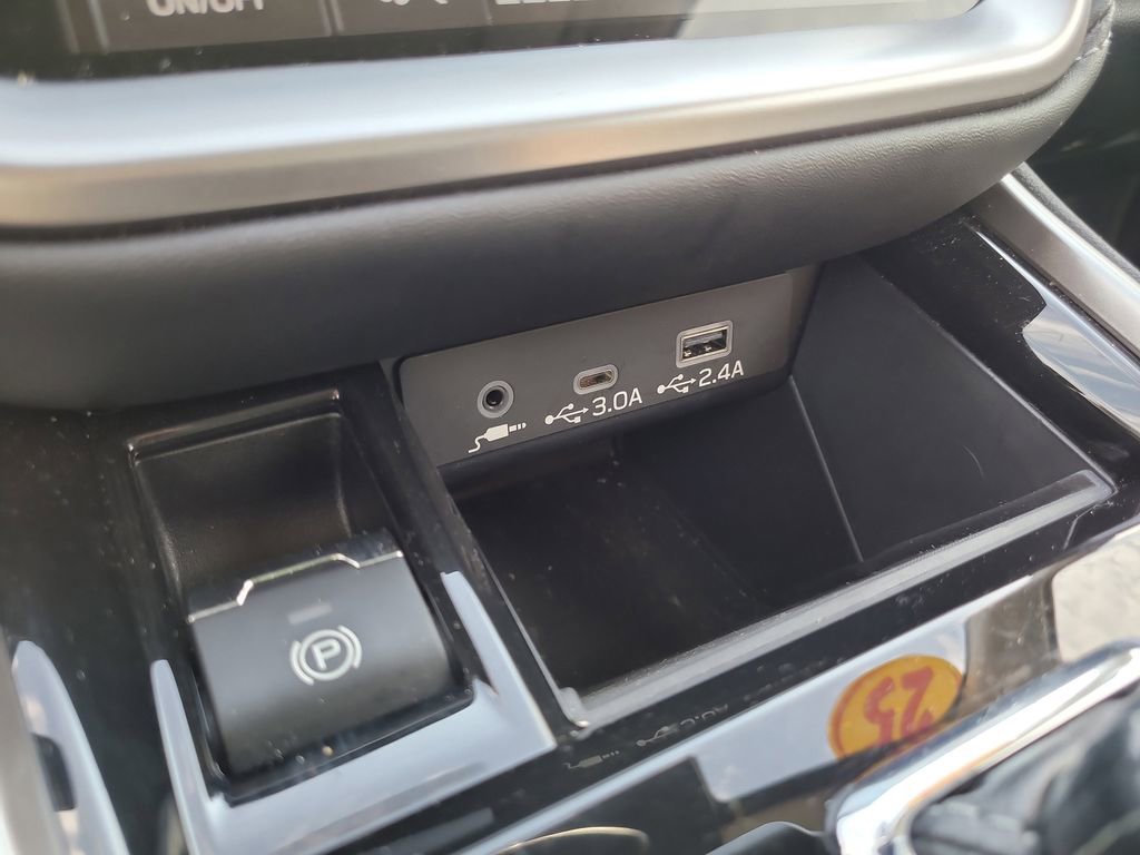 Used 2025 Subaru Outback Limited XT w/ Popular Package #2 image 26