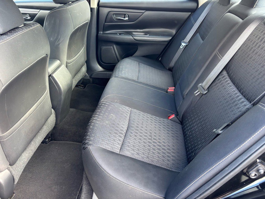 Used 2017 Nissan Altima 2.5 S w/ Power Driver Seat Package image 9