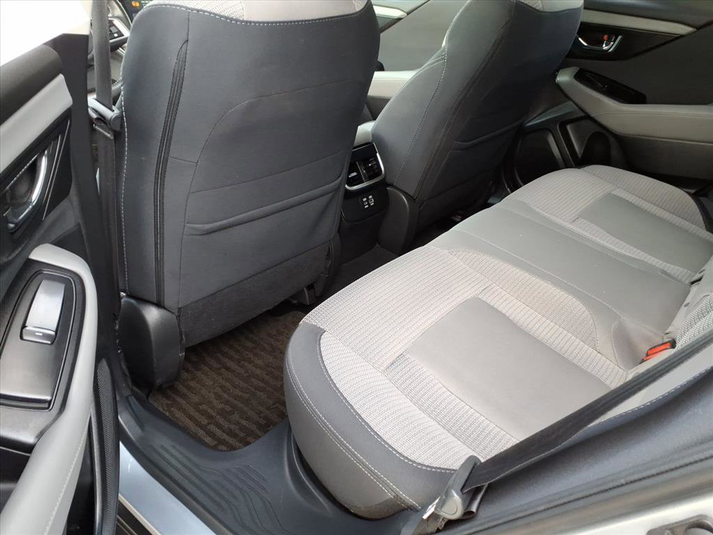 Used 2023 Subaru Outback Premium image 31