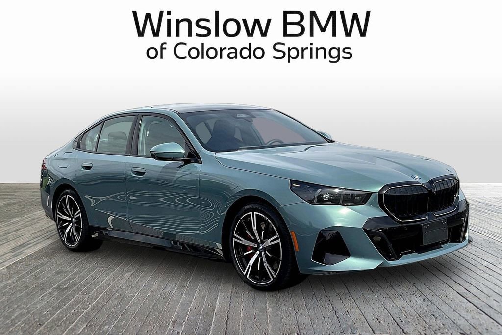 Used 2025 BMW 550e xDrive w/ Premium Package AWD/4WD image 1