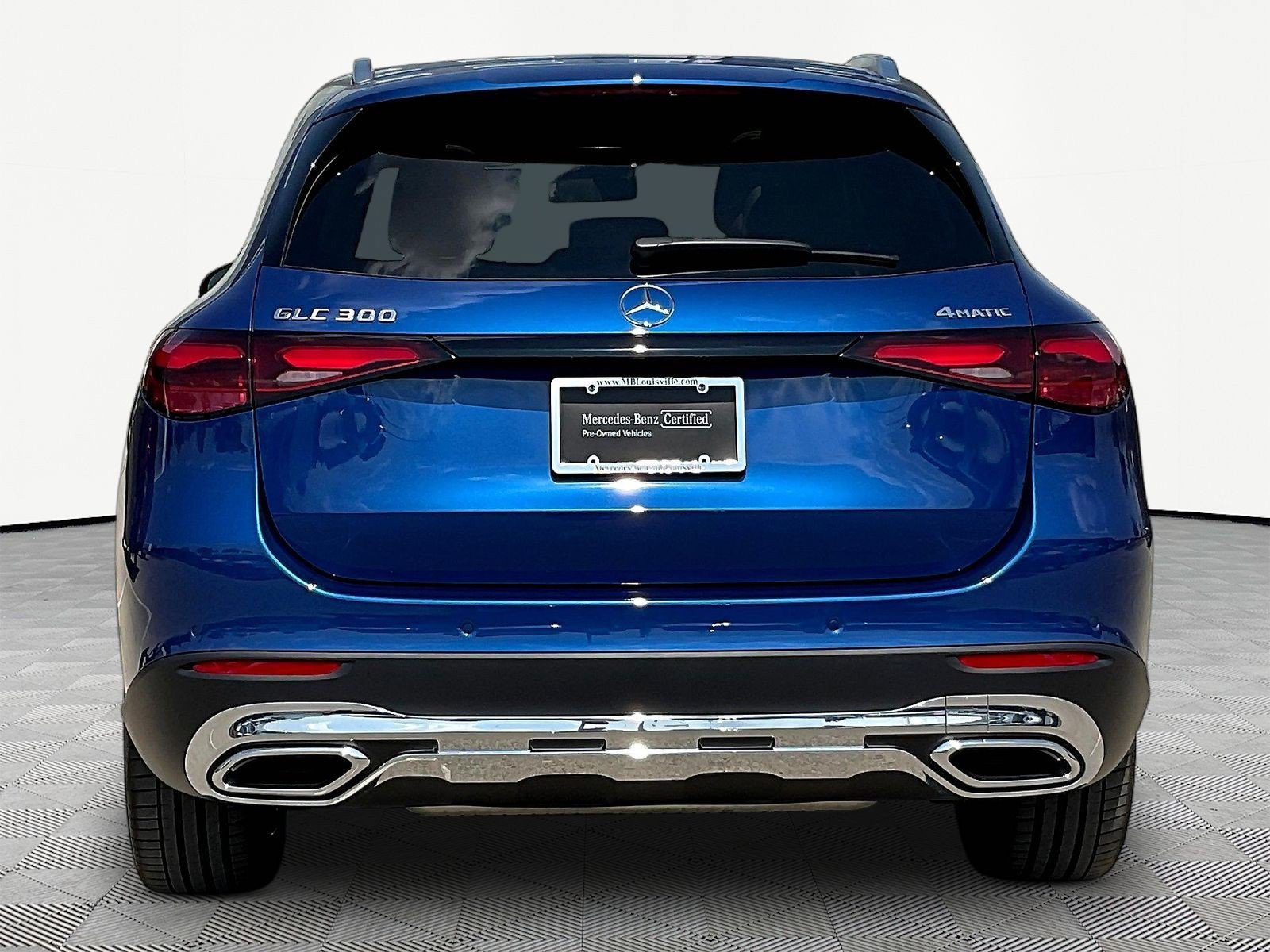 Used 2026 Mercedes-Benz GLC 300 4MATIC image 5