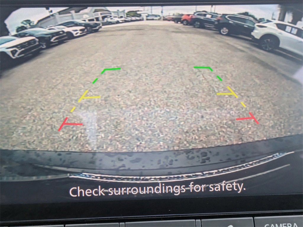 Used 2024 Nissan Altima 2.5 SV image 18