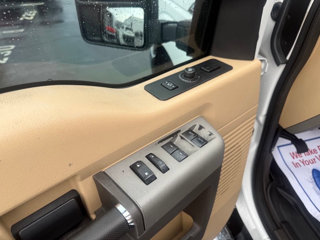 Used 2016 Ford F350 Lariat w/ Lariat Interior Package AWD/4WD image 17