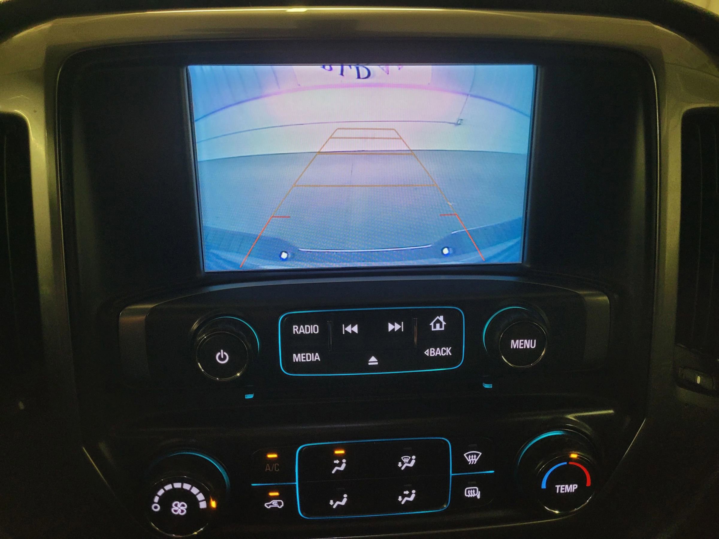 Used 2018 Chevrolet Silverado 1500 LT image 27