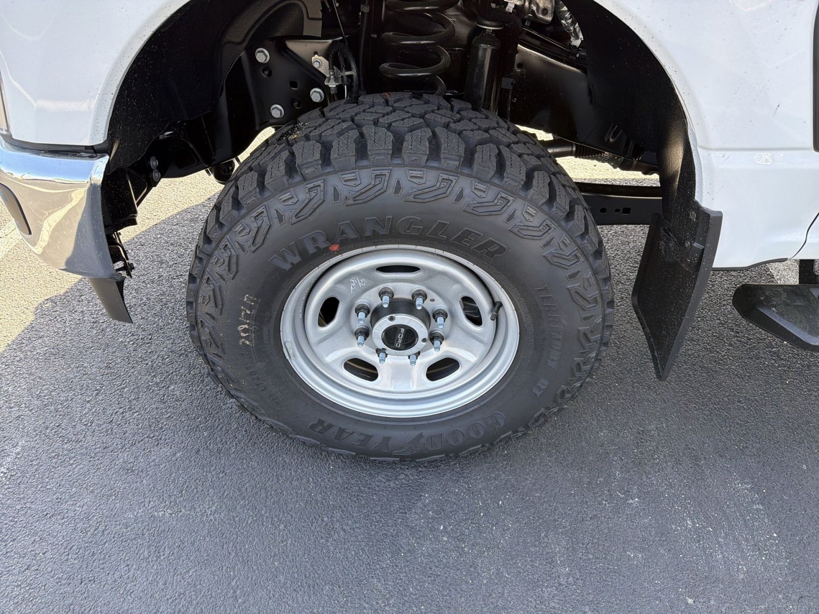 New 2026 Ford F350 XL w/ XL Off-Road Package AWD/4WD image 15