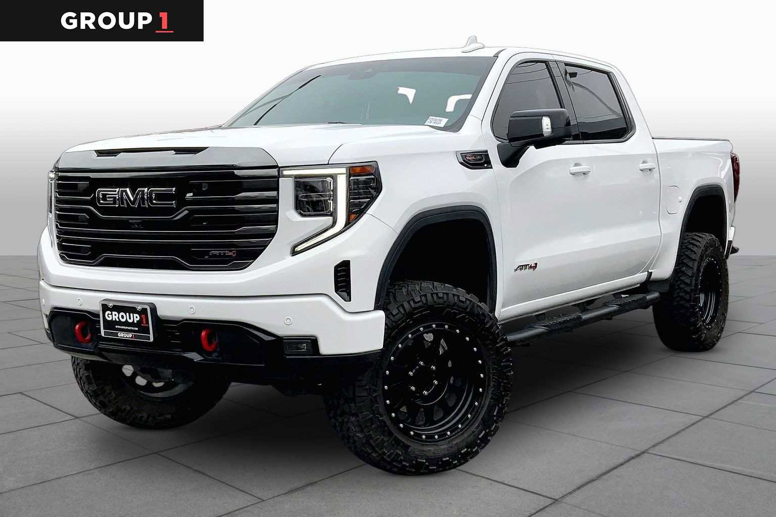 Used 2023 GMC Sierra 1500 AT4 AWD/4WD image 1
