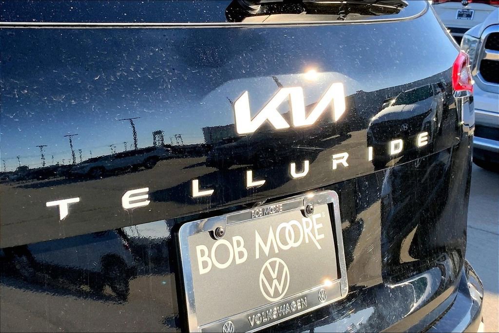 Used 2024 Kia Telluride S w/ S Sunroof Package image 8
