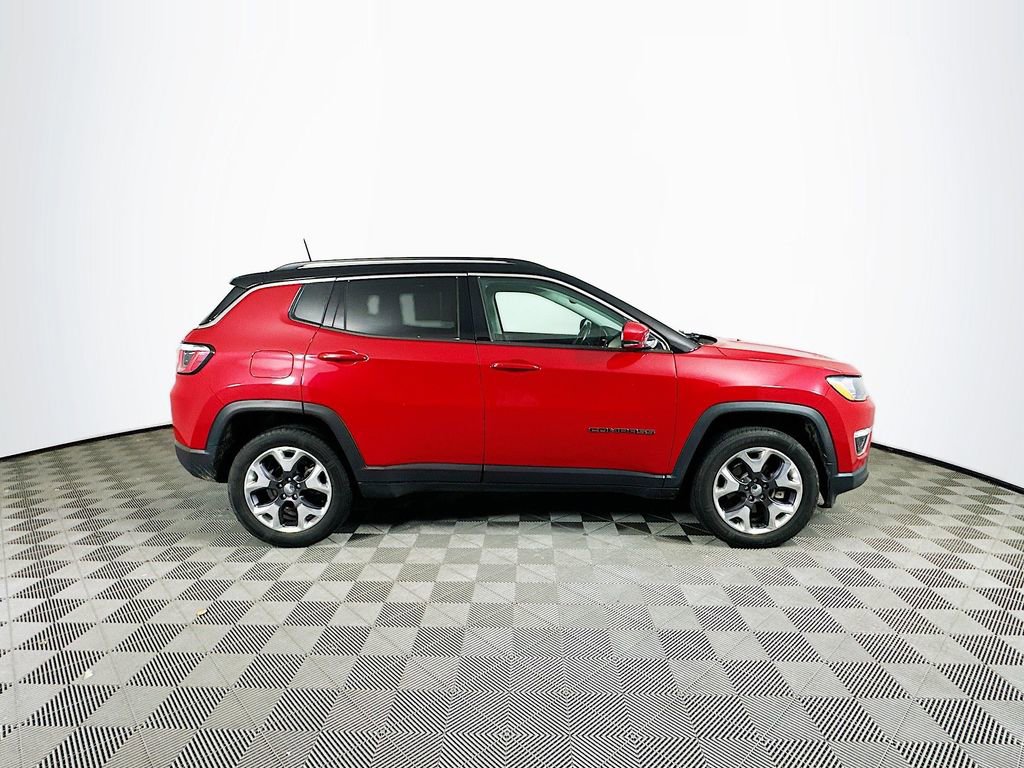 Used 2020 Jeep Compass Limited image 11