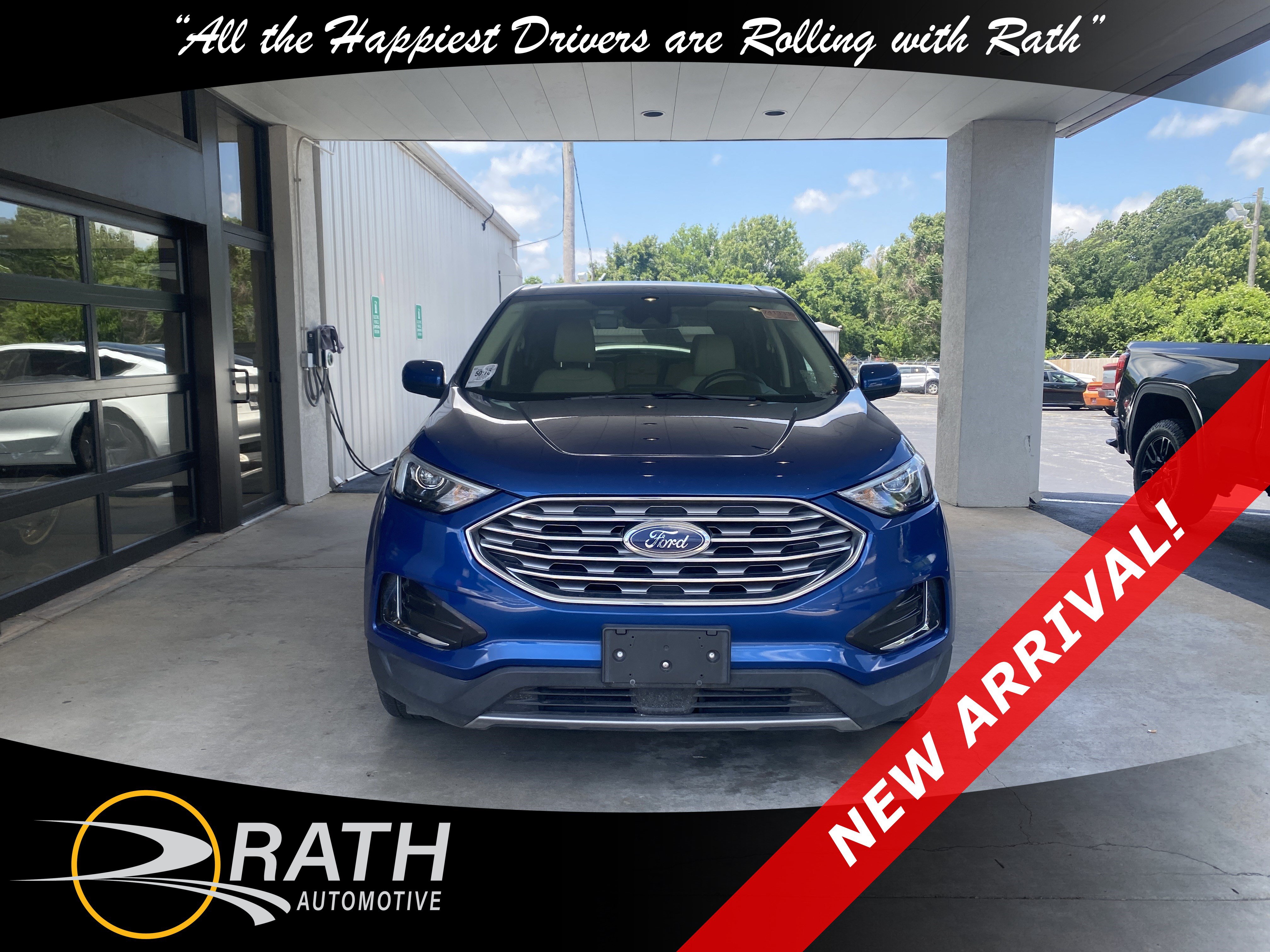 Used 2022 Ford Edge SEL w/ Cargo Accessory Package AWD/4WD image 3