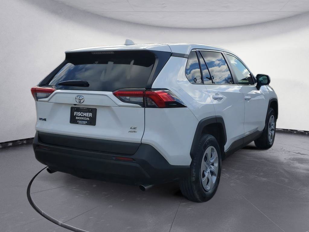 Used 2024 Toyota RAV4 LE image 3