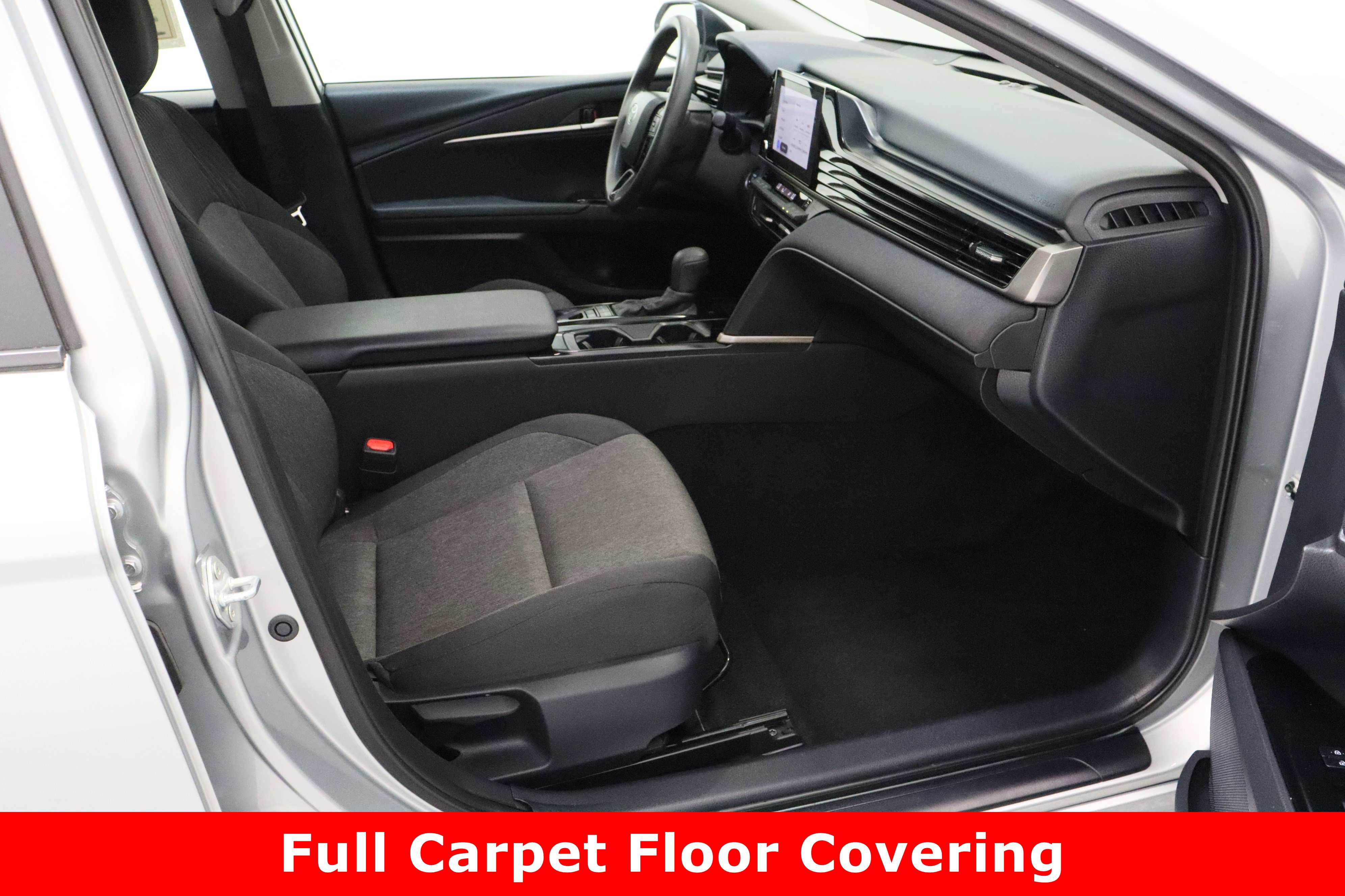 Used 2025 Toyota Camry LE FWD image 36
