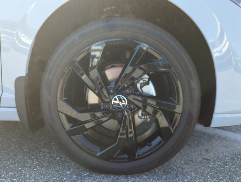 New 2026 Volkswagen Jetta SE image 43