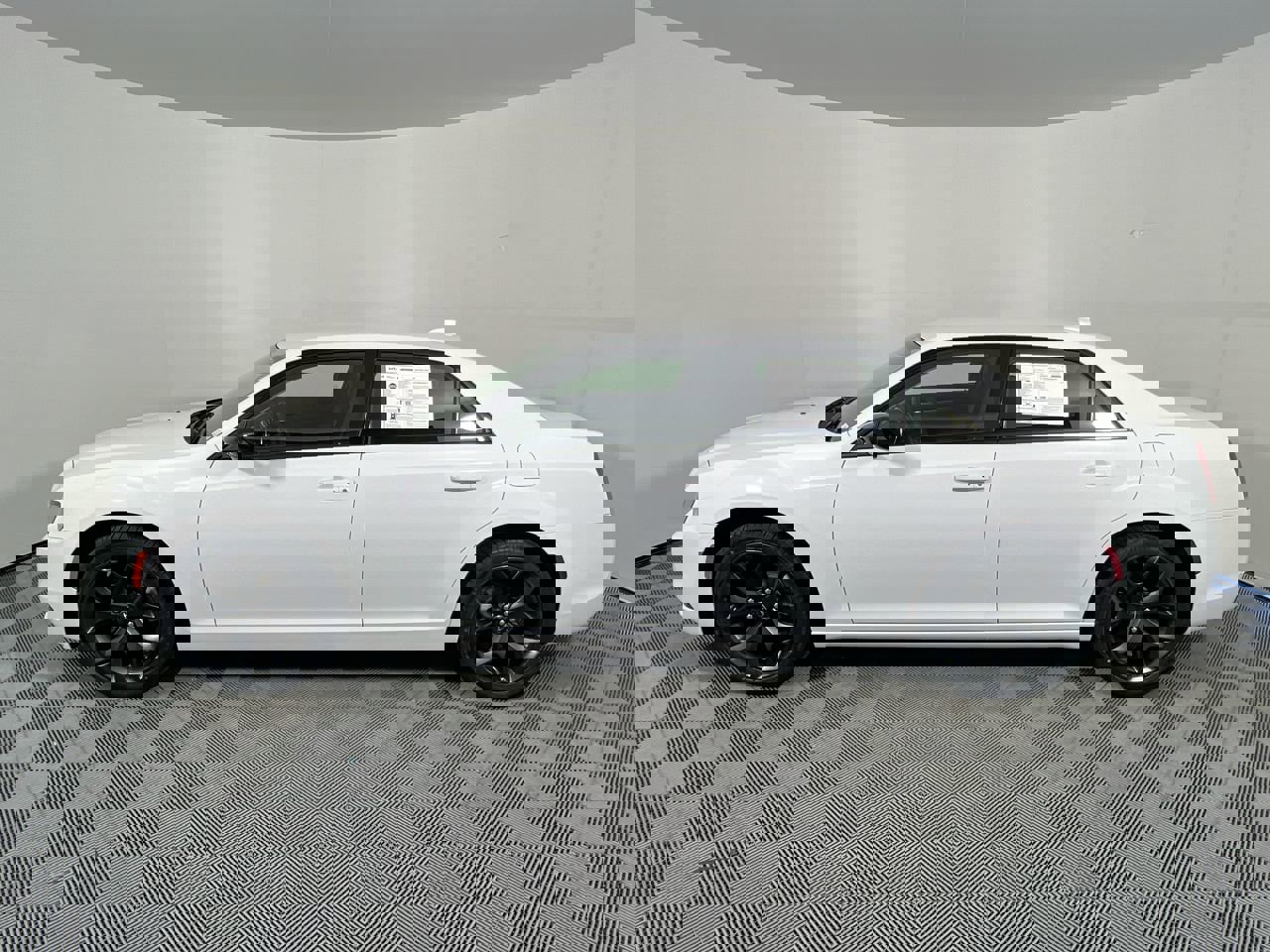 Used 2023 Chrysler 300 Touring w/ Sport Appearance Package image 6