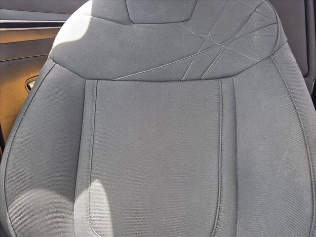 Used 2022 Hyundai Tucson SE w/ Cargo Package FWD image 7