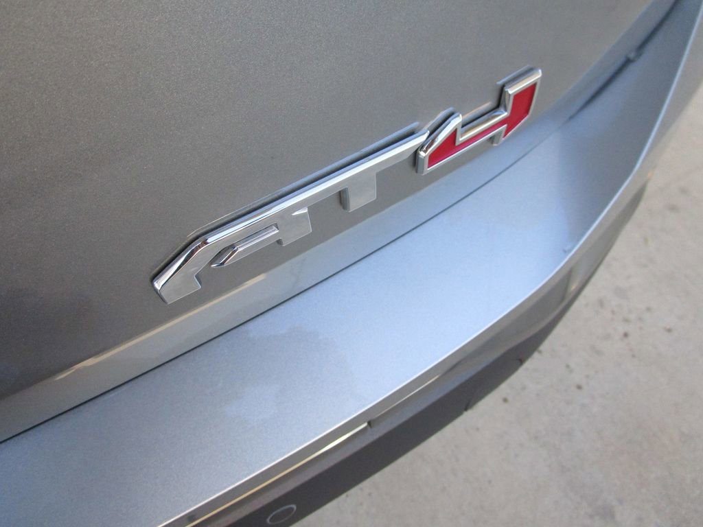 Used 2024 GMC Terrain AT4 image 12