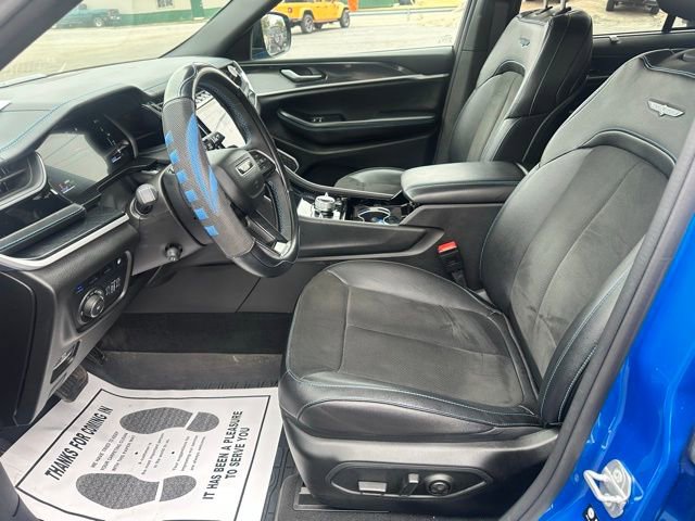 Used 2022 Jeep Grand Cherokee Trailhawk w/ Luxury Tech Group III image 19